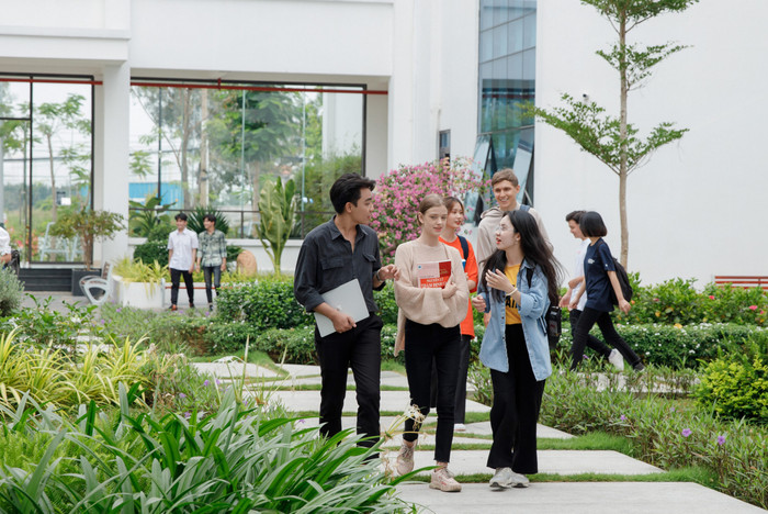 Sinh viên Đại học Kinh tế thành phố Hồ Chí Minh. Ảnh: UEH Sinh viên Đại học Kinh tế thành phố Hồ Chí Minh. Ảnh: UEH