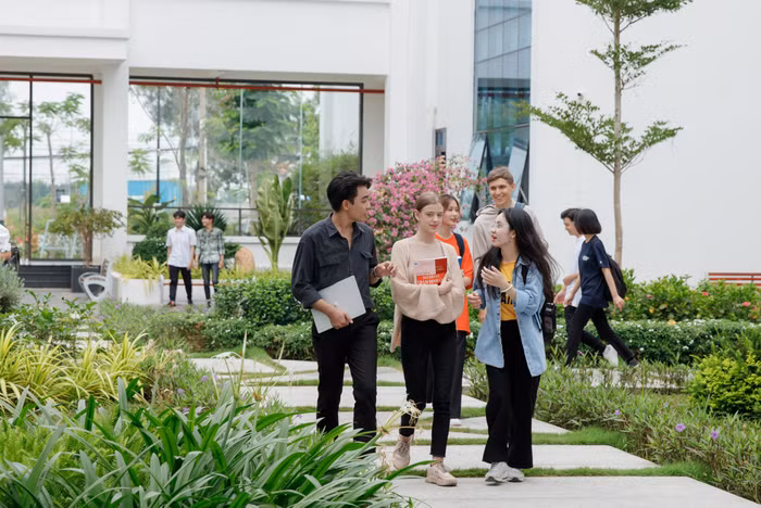 Sinh viên Đại học Kinh tế thành phố Hồ Chí Minh. Ảnh: UEH