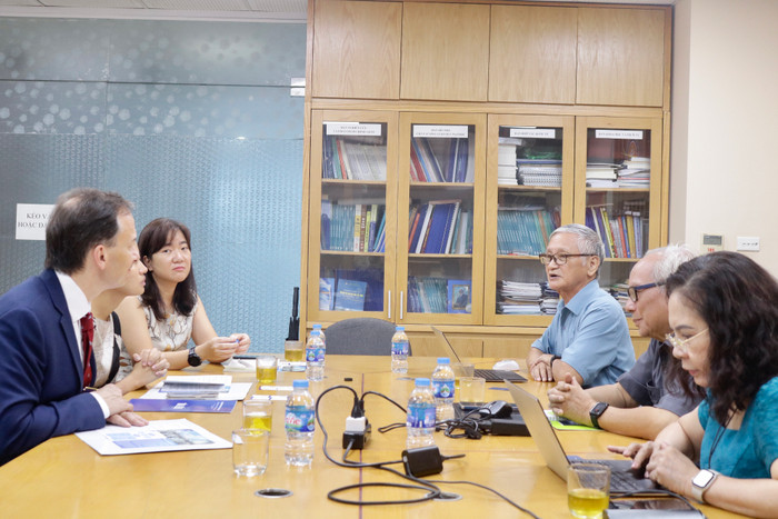 Toàn cảnh buổi làm việc giữa Trường Đại học Fulbright Việt Nam và Hiệp hội Các trường đại học, cao đẳng Việt Nam. Ảnh: Doãn Nhàn GDVN-hh (7).jpg