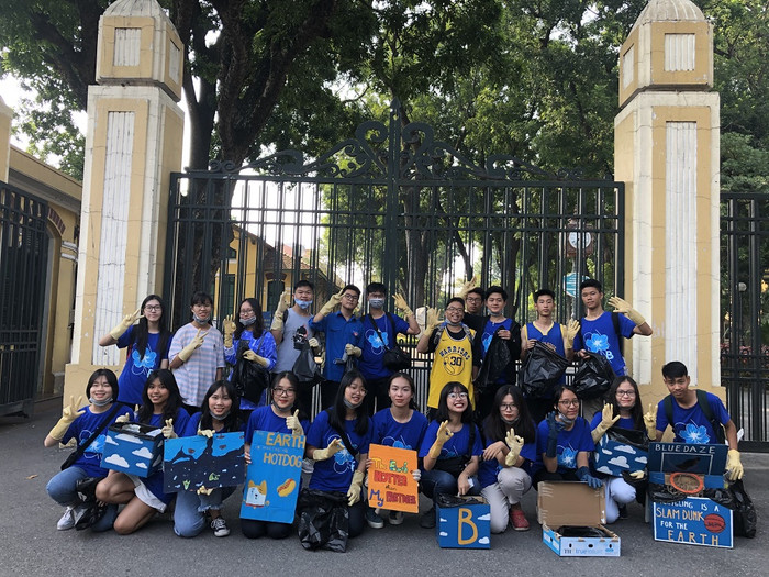 Các công việc được ban tổ chức phân công rõ ràng trước khi nhóm tiến hành nhiệm vụ. Các công việc được ban tổ chức phân công rõ ràng trước khi nhóm tiến hành nhiệm vụ.