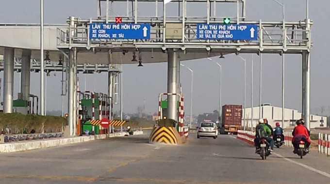 Yêu cầu đẩy nhanh giảm giá dịch vụ sử dụng đường bộ BOT. Ảnh minh họa: (Chinhphu.vn) Yêu cầu đẩy nhanh giảm giá dịch vụ sử dụng đường bộ BOT. Ảnh minh họa: (Chinhphu.vn)