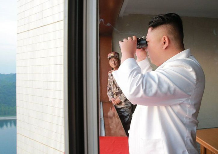 Nhà lãnh đạo Cộng hòa Dân chủ nhân dân Triều Tiên Kim Jong-un, ảnh: Tân Hoa Xã. Nhà lãnh đạo Cộng hòa Dân chủ nhân dân Triều Tiên Kim Jong-un, ảnh: Tân Hoa Xã.