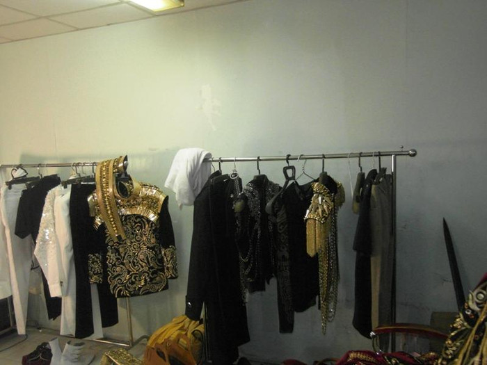 Những bộ trang phục độc đáo được Mr Đàm mặc trong liveshow Số phận.