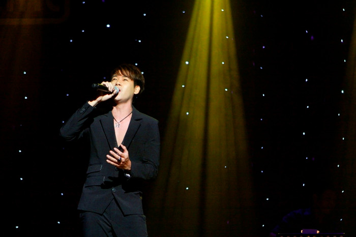 Diễn viên, ca sĩ Phùng Ngọc Huy. Diễn viên, ca sĩ Phùng Ngọc Huy.