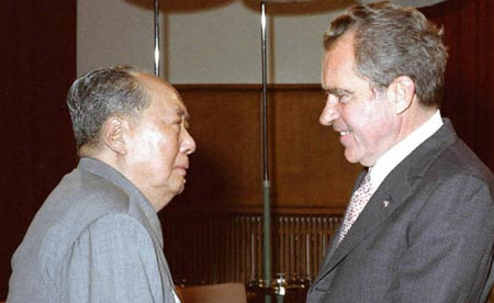 "Phải tìm cách nhanh chóng thoát khỏi sợi dây thòng lọng" ảnh 4 "Phải tìm cách nhanh chóng thoát khỏi sợi dây thòng lọng" ảnh 4