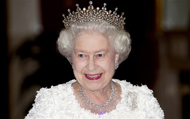 Nữ hoàng Anh Elizabeth II. Nữ hoàng Anh Elizabeth II.