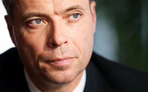 Đại sứ Đức tại Trung Quốc Michael Clauss. Đại sứ Đức tại Trung Quốc Michael Clauss.