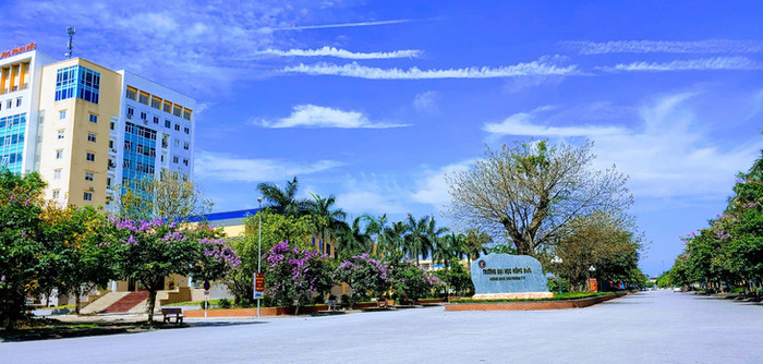 Một góc Trường Đại học Hồng Đức. Ảnh: website nhà trường Một góc Trường Đại học Hồng Đức. Ảnh: website nhà trường