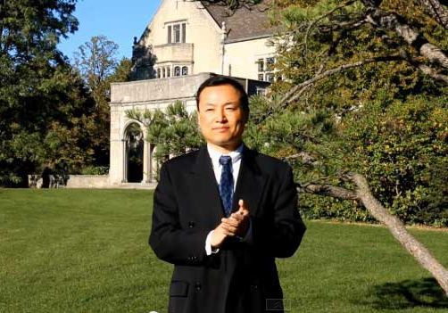 Ông Hà Ngạn Tuyền, ảnh: Chinese Pen. Ông Hà Ngạn Tuyền, ảnh: Chinese Pen.