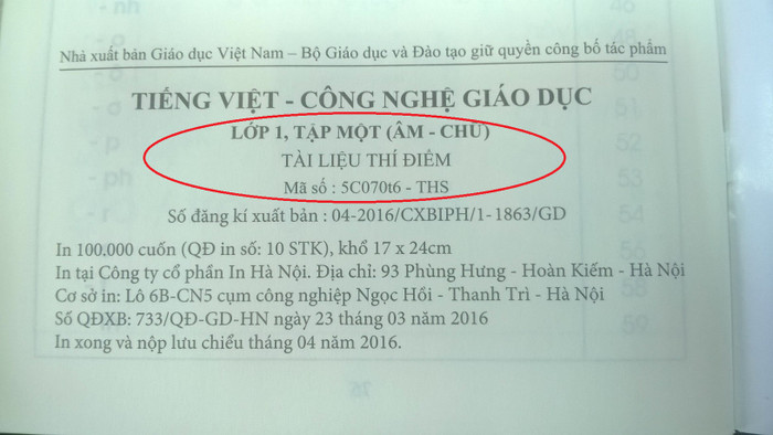 Cuốn Tiếng Việt - Công nghệ giáo dục, lớp 1, tập một do Nhà xuất bản Giáo dục Việt Nam phát hành ngày 23/3/2016 vẫn ghi rõ là "Tài liệu thí điểm". Ảnh: giaoduc.net.vn. Cuốn Tiếng Việt - Công nghệ giáo dục, lớp 1, tập một do Nhà xuất bản Giáo dục Việt Nam phát hành ngày 23/3/2016 vẫn ghi rõ là "Tài liệu thí điểm". Ảnh: giaoduc.net.vn.