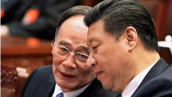 Vai trò của ông Vương Kỳ Sơn trong việc giúp ông Tập Cận Bình về đối ngoại ngày càng rõ nét. Ảnh: SCMP.