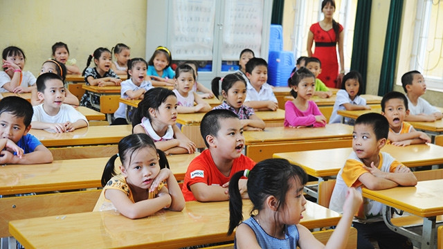 Trường tư thục Hà Nội sẵn sàng "vì nhân dân quên mình" ảnh 3 Trường tư thục Hà Nội sẵn sàng "vì nhân dân quên mình" ảnh 3