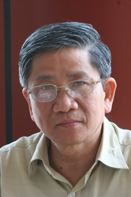 Giáo sư Nguyễn Minh Thuyết: Đổi mới chương trình giáo dục nên bắt đầu từ đâu? (GDVN) - Mỗi học sinh chỉ cần chọn khoảng 5 môn học. Bên cạnh những môn cần cho nghề nghiệp tương lai, các em có thể chọn thêm những môn phù hợp với sở trường. Giáo sư Nguyễn Minh Thuyết: Đổi mới chương trình giáo dục nên bắt đầu từ đâu? (GDVN) - Mỗi học sinh chỉ cần chọn khoảng 5 môn học. Bên cạnh những môn cần cho nghề nghiệp tương lai, các em có thể chọn thêm những môn phù hợp với sở trường.