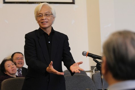 GS Chu Hảo: “Không lĩnh vực nào mà chủ trương của Đảng, Nhà nước lại bị các cơ quan quản lý triển khai một cách bất cẩn như các vấn đề về khoa học, giáo dục”. GS Chu Hảo: “Không lĩnh vực nào mà chủ trương của Đảng, Nhà nước lại bị các cơ quan quản lý triển khai một cách bất cẩn như các vấn đề về khoa học, giáo dục”.