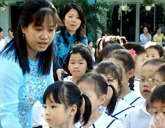 Mức thưởng tết của giáo viên là không cao so với các ngành nghề khác Mức thưởng tết của giáo viên là không cao so với các ngành nghề khác