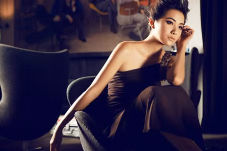 Được biết, đây là lần đầu tiên Từ Tịnh Lôi cùng với nam diễn viên chính đóng những cảnh phim như vậy.