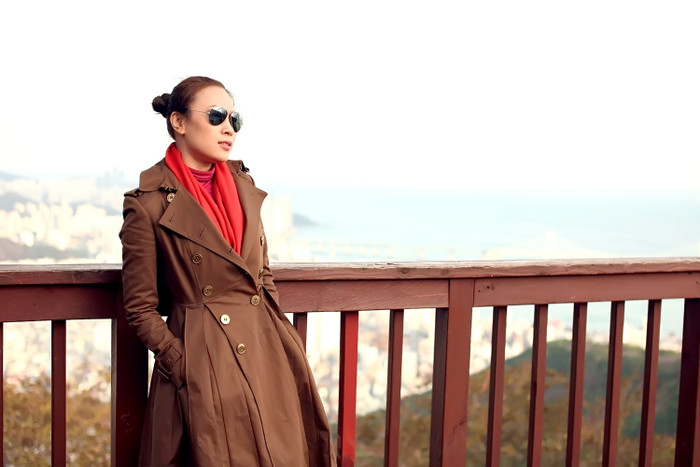 Bên cạnh đó, cô cũng giải thưởng MAMA của Hàn Quốc. Bên cạnh đó, cô cũng giải thưởng MAMA của Hàn Quốc.