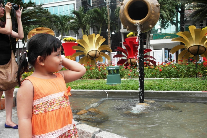 Nụ cười xuân của một bé gái. Nụ cười xuân của một bé gái.