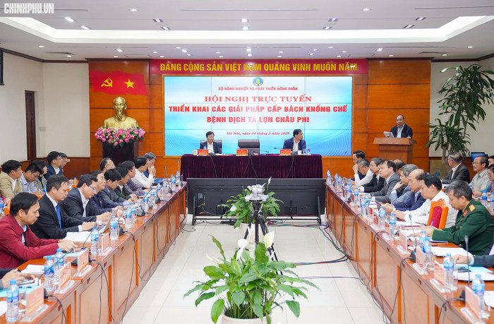 Quang cảnh cuộc họp. Ảnh: VGP Quang cảnh cuộc họp. Ảnh: VGP