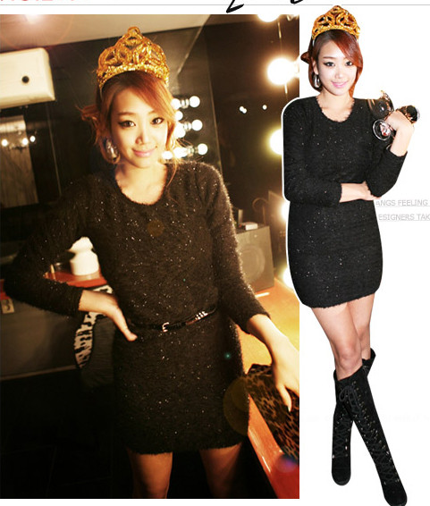 Bạn sẽ như một nàng công chúa kiêu sa với chiếc vương miện và bộ váy đen đơn giản nhưng nhấn bằng thắt lưng bản nhỏ và đi bốt cao cổ. Bạn sẽ như một nàng công chúa kiêu sa với chiếc vương miện và bộ váy đen đơn giản nhưng nhấn bằng thắt lưng bản nhỏ và đi bốt cao cổ.