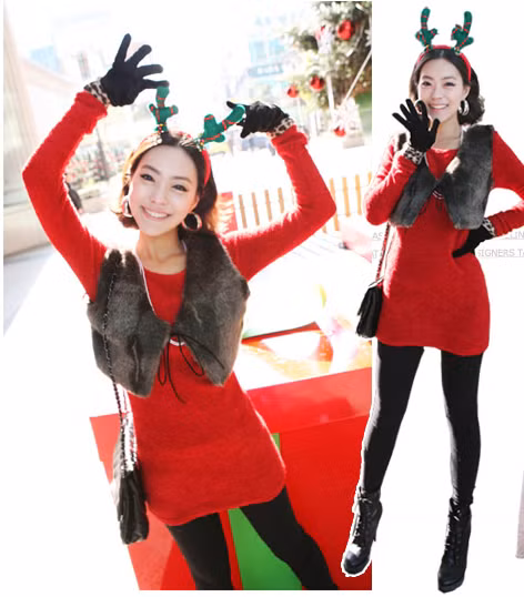 Chiếc bờm sừng tuần lộc nghịch ngợm hợp với bộ váy đỏ đậm chất Giáng sinh này. Chiếc bờm sừng tuần lộc nghịch ngợm hợp với bộ váy đỏ đậm chất Giáng sinh này.