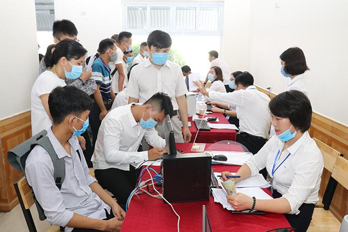 Các trường Trung cấp, Cao đẳng phải có tên rõ ràng, không gây hiểu nhầm đồng thời được quyết định mức thu giá dịch vụ đào tạo chương trình chất lượng cao. Ảnh minh hoa: Bộ Lao động, Thương binh và Xã hội Các trường Trung cấp, Cao đẳng phải có tên rõ ràng, không gây hiểu nhầm đồng thời được quyết định mức thu giá dịch vụ đào tạo chương trình chất lượng cao. Ảnh minh hoa: Bộ Lao động, Thương binh và Xã hội