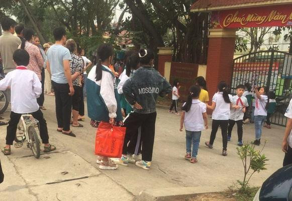 Vụ án mạng xảy ra trên địa bàn xã Hồng Hà. Ảnh: Kinh tế đô thị Vụ án mạng xảy ra trên địa bàn xã Hồng Hà. Ảnh: Kinh tế đô thị