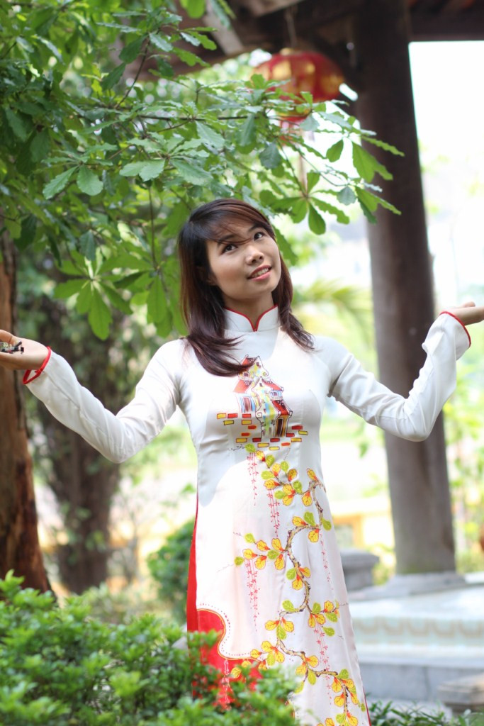 Phí Thị Thùy Linh dẫn đầu BXH ngày 8/5 với 1100 điểm.