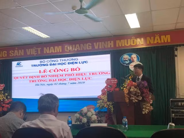 Quyết định bổ nhiệm tân phó hiệu trưởng với ông Nguyễn Lê Cường gây ra dư luận trái chiều trong nội bộ cán bộ, giảng viên Đại học Điện lực. (Ảnh: EPU)