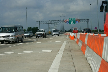 Đường cao tốc TP.HCM - Trung Lương. Ảnh Duy Nguyên. Đường cao tốc TP.HCM - Trung Lương. Ảnh Duy Nguyên.