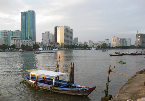 Vẫn còn đó bến đò, nơi gắn với bao kỷ niệm tuổi thơ tôi. Ảnh Nguyễn Thông Tâm Vẫn còn đó bến đò, nơi gắn với bao kỷ niệm tuổi thơ tôi. Ảnh Nguyễn Thông Tâm