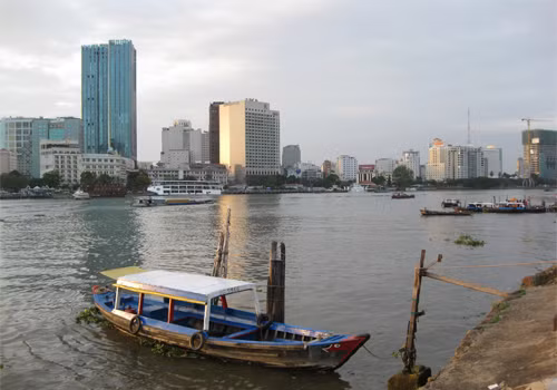 Vẫn còn đó bến đò, nơi gắn với bao kỷ niệm tuổi thơ tôi. Ảnh Nguyễn Thông Tâm
