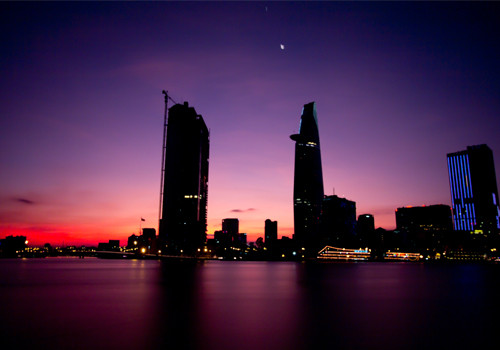 Bầu trời rực đỏ. Ảnh: Nguyễn Đăng Hoàng Hải. Bầu trời rực đỏ. Ảnh: Nguyễn Đăng Hoàng Hải.