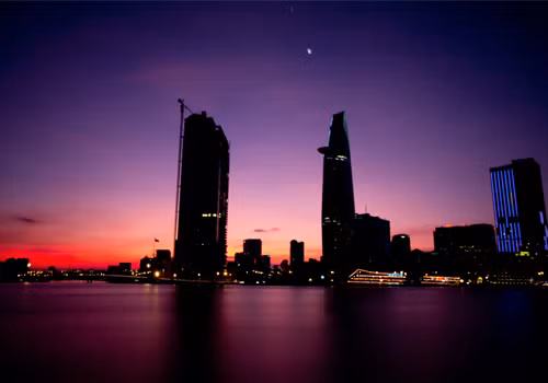 Bầu trời rực đỏ. Ảnh: Nguyễn Đăng Hoàng Hải.