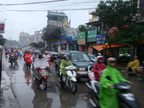 Bộ giao thông "quyết liệt" thu phí giao thông. Ảnh L.D Bộ giao thông "quyết liệt" thu phí giao thông. Ảnh L.D