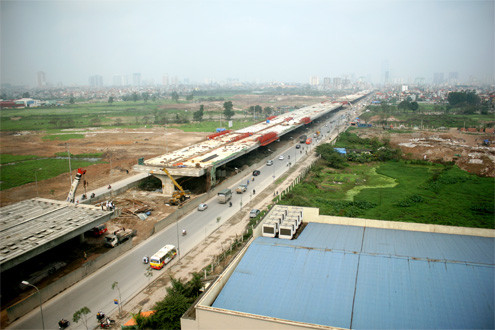 ... đường Nguyễn Xiển, Phạm Hùng.