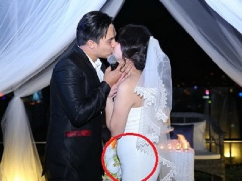 Hình ảnh vòng 2 bất thường của Quỳnh Trâm Hình ảnh vòng 2 bất thường của Quỳnh Trâm