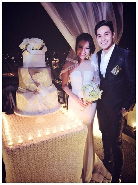 Cặp đôi trai tài gái sắc trong bữa tiệc