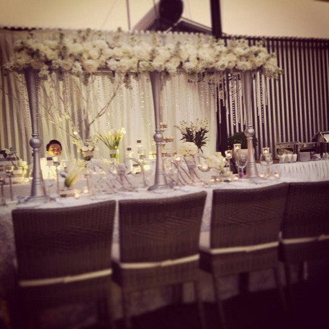 Không gian ấm cúng cùng phong cách bày trí lung linh tại bữa tiệc