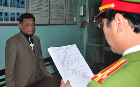 Ông Bùi Mạnh Hùng bị bắt vào tháng 12/2013. Ông Bùi Mạnh Hùng bị bắt vào tháng 12/2013.