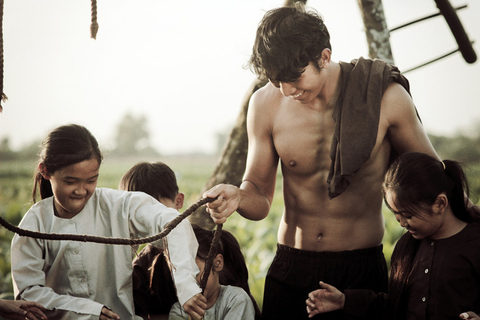 Cuộc sống bình lặng trôi qua.... Cuộc sống bình lặng trôi qua....