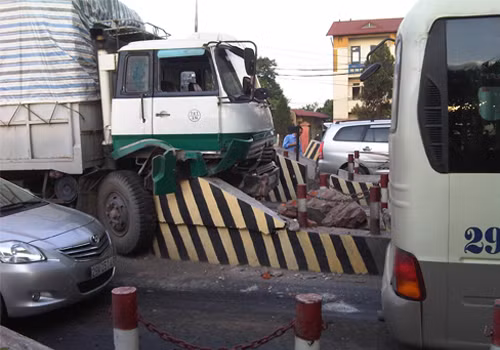 Tai nạn giao thông. Ảnh: Bùi Vĩnh Bảo.