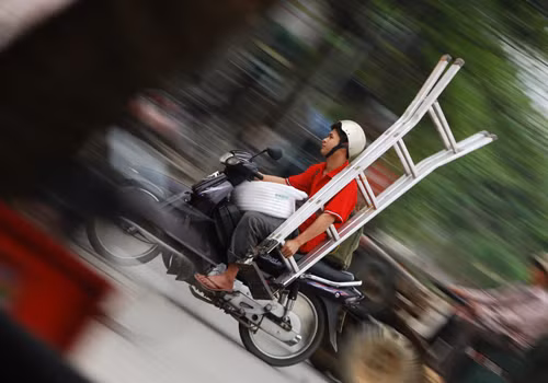 Ba đầu sáu tay. Ảnh: Hung MT.