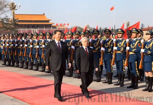 Tổng bí thư Nguyễn Phú Trọng thăm Trung Quốc tháng 4/2015. Ảnh: Beijing Review.