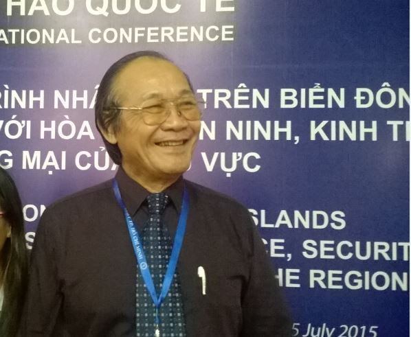 Tiến sĩ Trần Công Trục, nguyên Trưởng ban Biên giới Chính phủ. Tiến sĩ Trần Công Trục, nguyên Trưởng ban Biên giới Chính phủ.