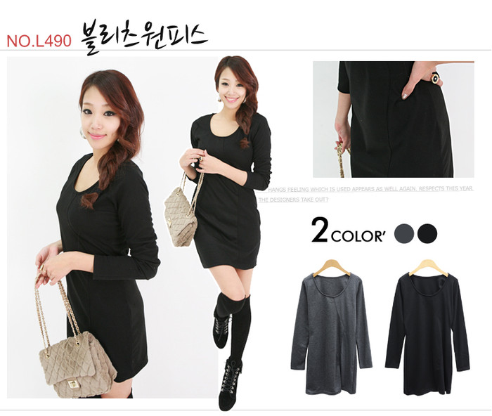 Trang phục một màu đen nhưng hãy xem cách cô nàng này kết hợp đồ, rất hoàn hảo phải không bạn? Hãy nhớ mang theo một chiếc túi xách nhỏ xinh xắn tông màu sáng nhé.