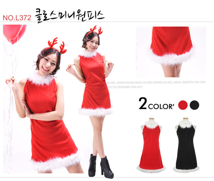 Bộ váy phá cách từ trang phục ông già Noel sẽ rất hợp với những bữa tiệc tùng để bạn thêm nổi bật giữa đám đông.