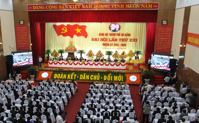 Đại hội Đảng bộ thành phố Đà Nẵng lần thứ XXI bế mạc vào chiều 16/10. Ảnh Thùy Linh Đại hội Đảng bộ thành phố Đà Nẵng lần thứ XXI bế mạc vào chiều 16/10. Ảnh Thùy Linh