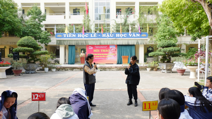 Nhiều em đã mạnh dạn bày tỏ ước mơ. Nhiều em đã mạnh dạn bày tỏ ước mơ.