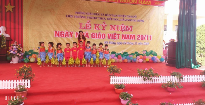 Hạnh phúc của cô giáo Phạm Thị Tuyến trong ngày nhà giáo Việt Nam. Ảnh: NVCC Hạnh phúc của cô giáo Phạm Thị Tuyến trong ngày nhà giáo Việt Nam. Ảnh: NVCC